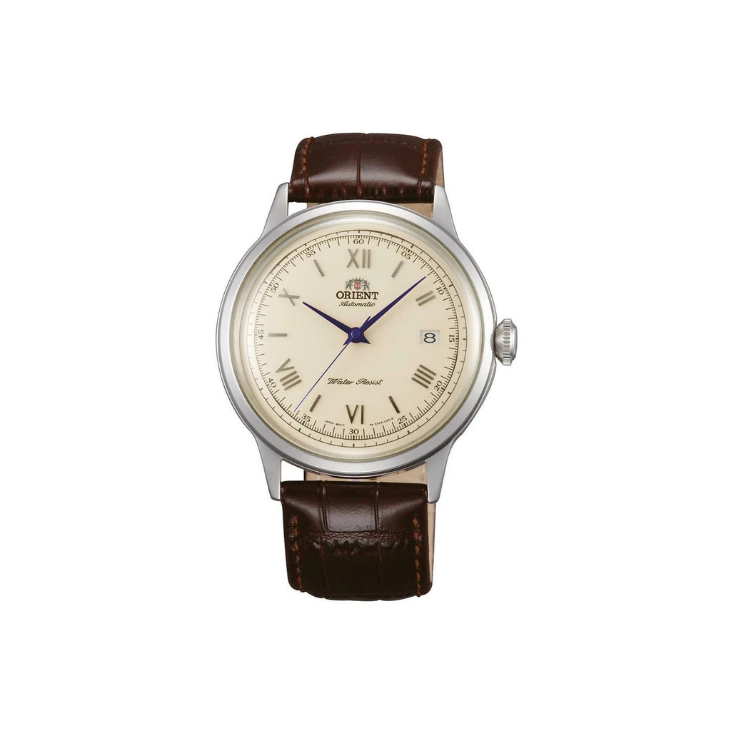 Montre Bambino, cadran crème à chiffres romains et aiguilles bleuies, vue de face